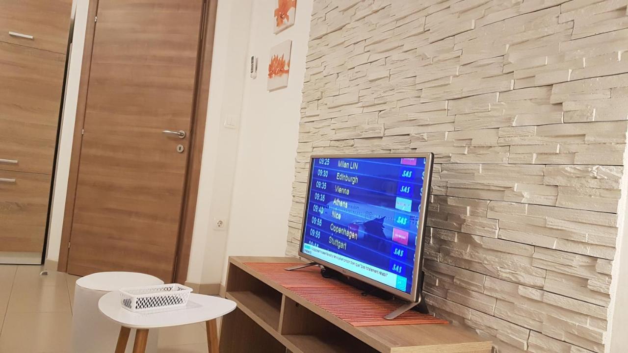 Apartment Orange Brist Pula Luaran gambar